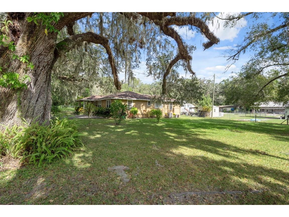 524 East Avenue Brooksville FL 34601 TB8446382 image12