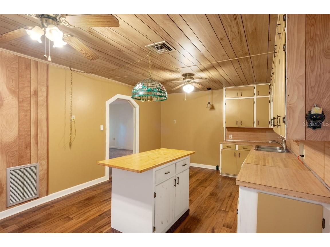 524 East Avenue Brooksville FL 34601 TB8446382 image22