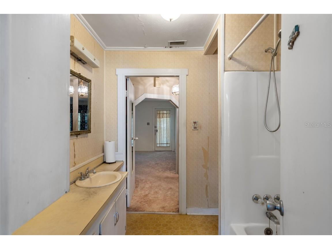 524 East Avenue Brooksville FL 34601 TB8446382 image35