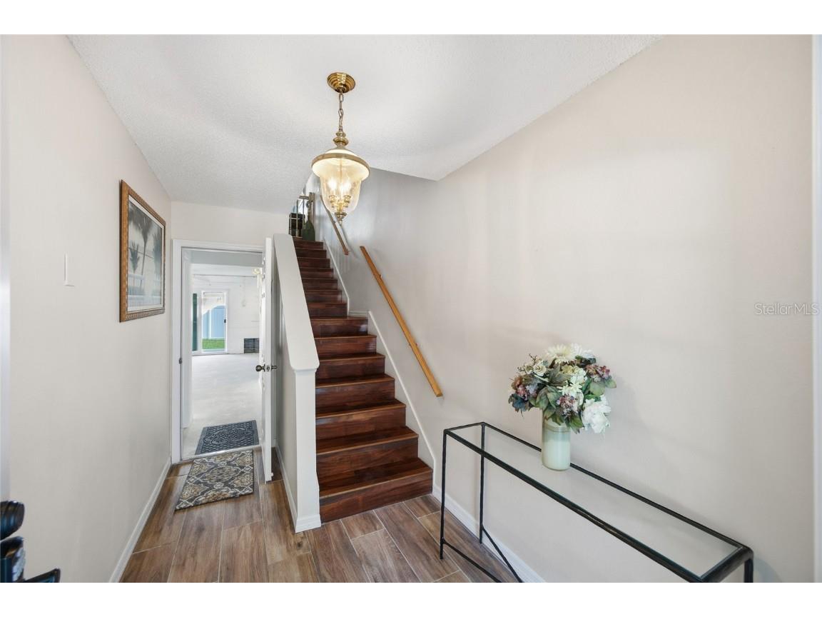 524 Garland Circle Indian Rocks Beach FL 33785 TB8444882 image8