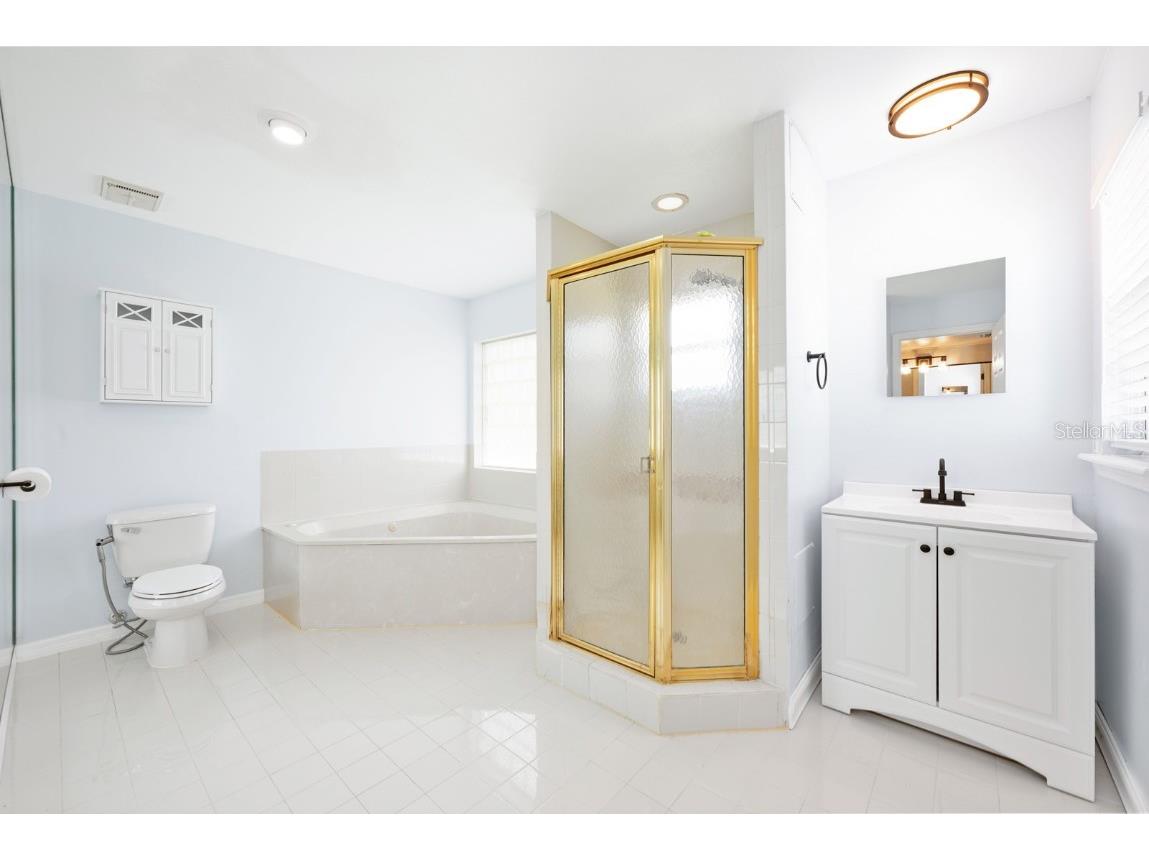 524 Glen Grove Lane Orlando FL 32839 O6337224 image10