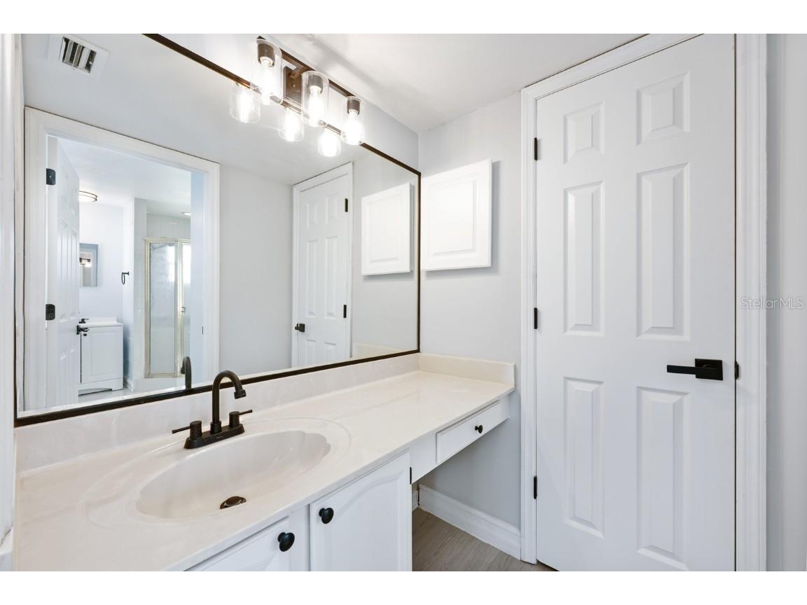 524 Glen Grove Lane Orlando FL 32839 O6337224 image11