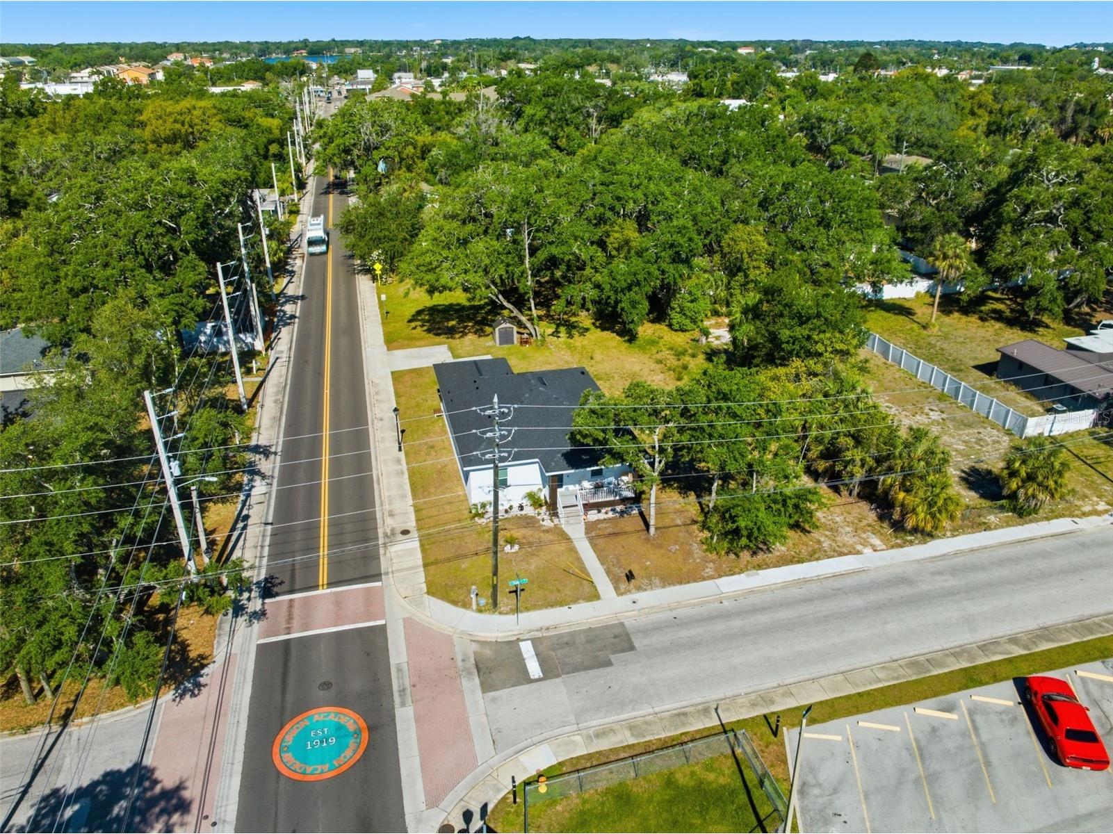 524 Grosse Ave Avenue Tarpon Springs FL 34689 W7885304 image17