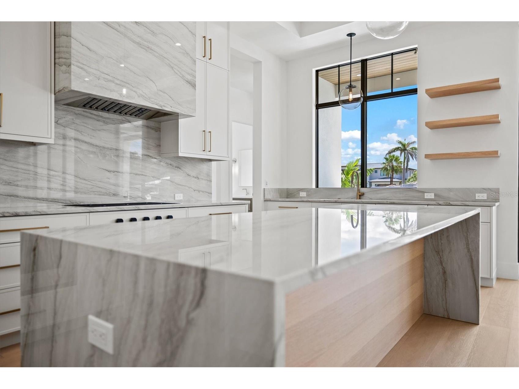 524 Halyard Ln Longboat Key FL 34228 A4663499 image24