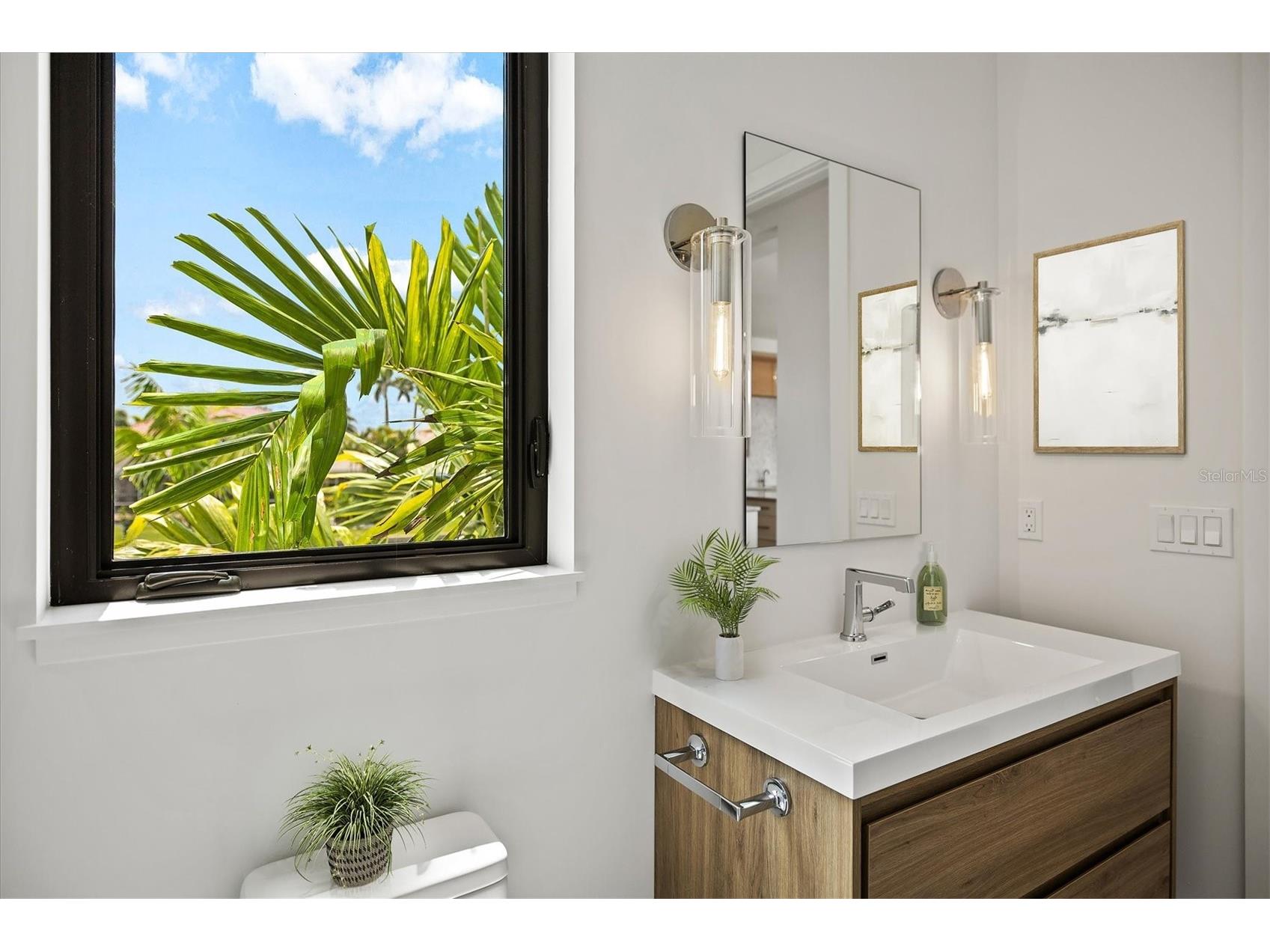 524 Halyard Ln Longboat Key FL 34228 A4663499 image40