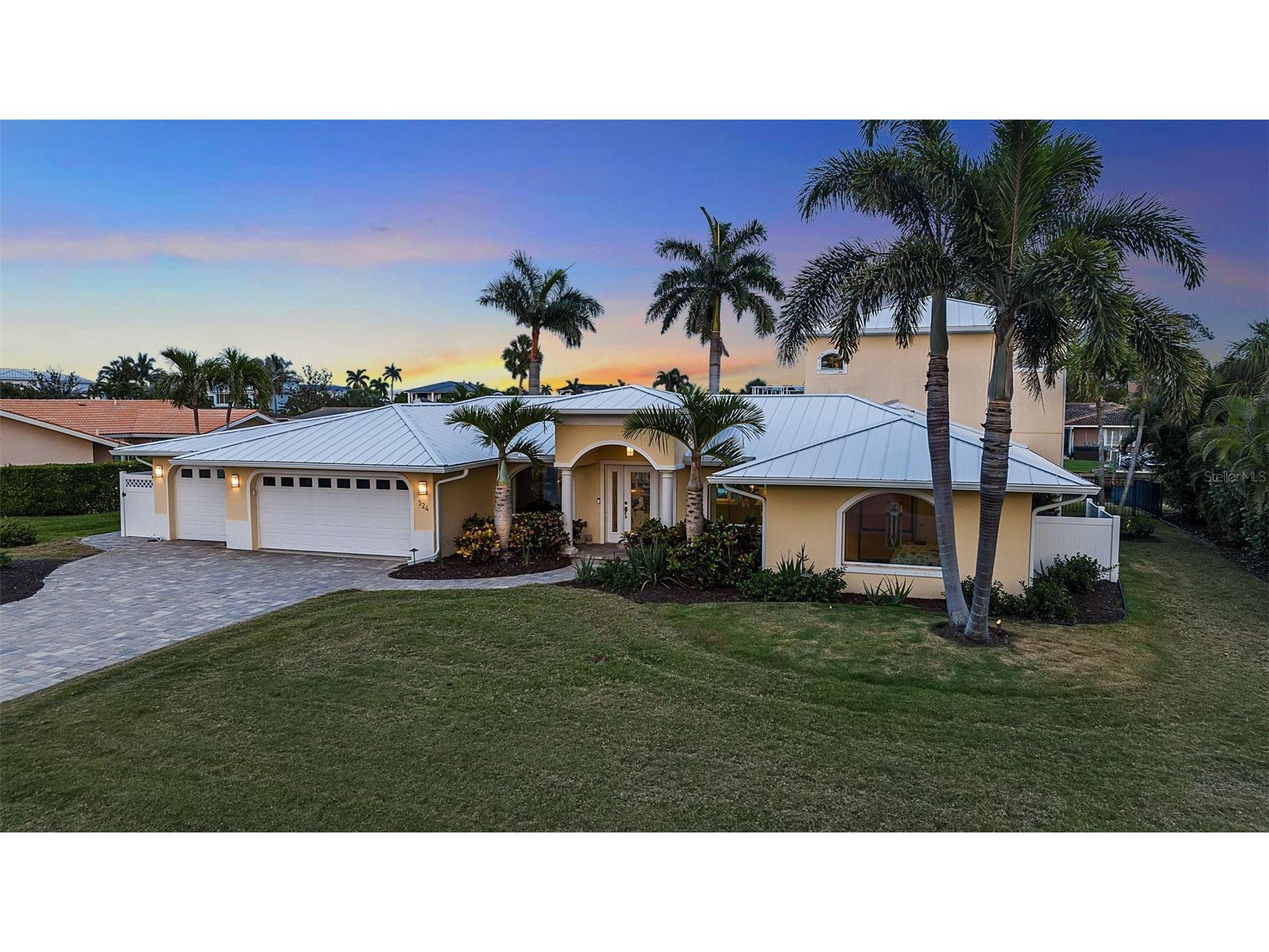 524 Hornblower Lane Longboat Key FL 34228 - SARASOTA BAY A4692210 image2