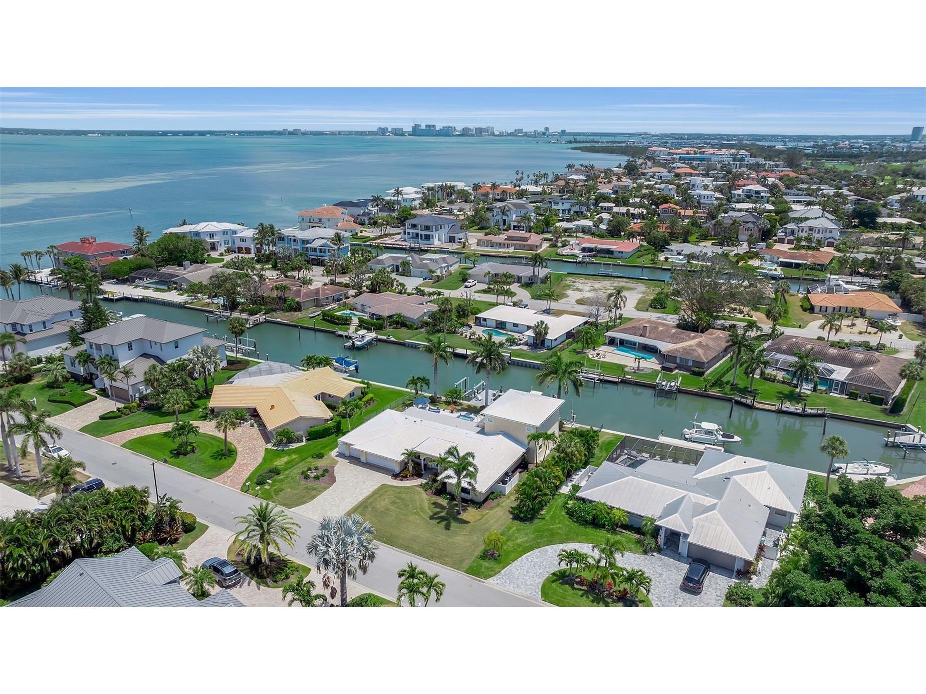 524 Hornblower Lane Longboat Key FL 34228 - SARASOTA BAY A4692210 image5