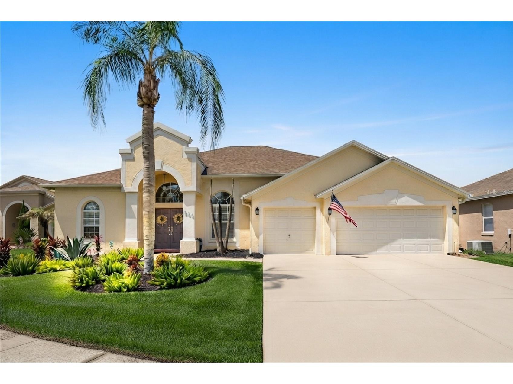 524 Lakehaven Circle Orlando FL 32828 O6425109 image1