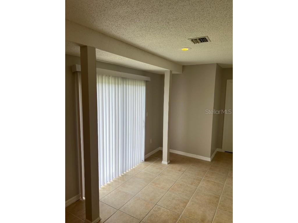 524 Lakehurst Avenue NW Port Charlotte FL 33952 TB8461763 image3