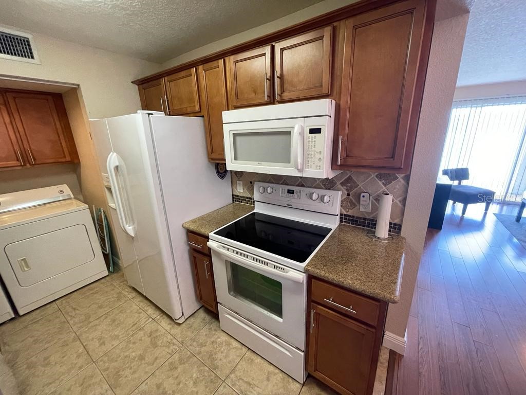 524 Orange Drive #11 Altamonte Springs FL 32701 O6365134 image10