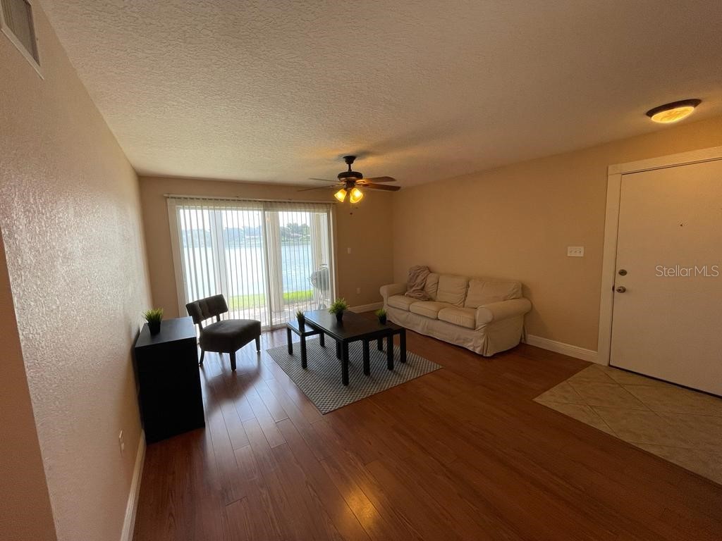 524 Orange Drive #11 Altamonte Springs FL 32701 O6365134 image2