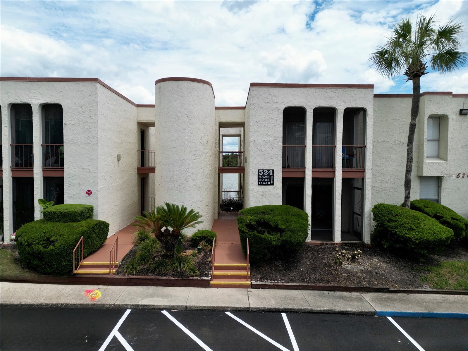 524 Orange Drive #11 Altamonte Springs FL 32701 - LAKE ORIENTA S5148510 image2