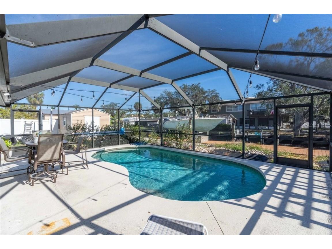 524 Palm Avenue Ellenton FL 34222 A4662245 image16