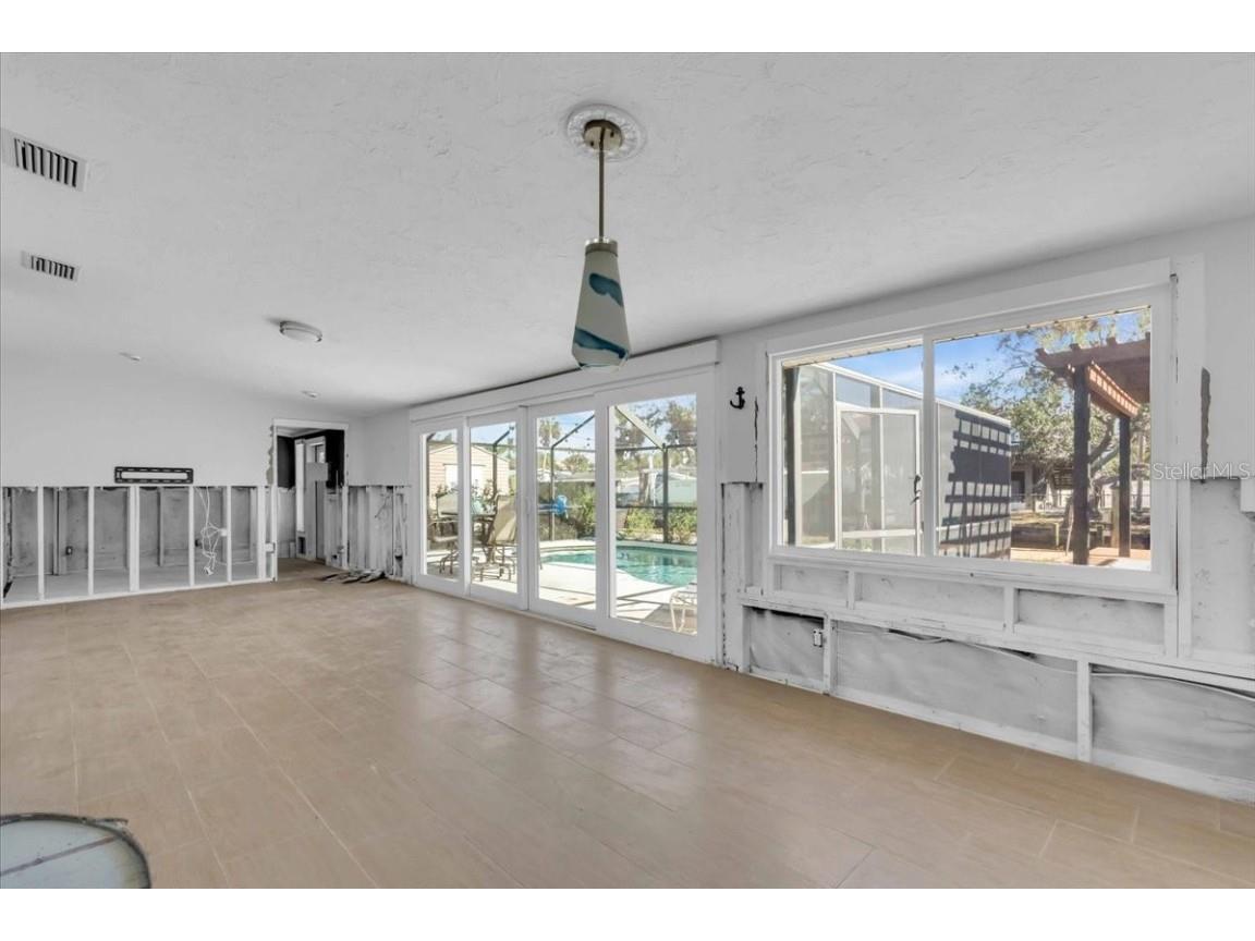 524 Palm Avenue Ellenton FL 34222 A4662245 image26