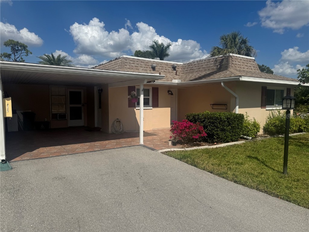 524 Pangola Drive North Fort Myers FL 33903 TB8372415 image1