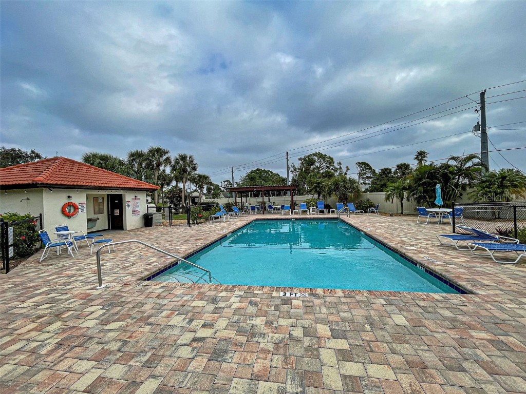 524 Pine Hollow Circle #524 Englewood FL 34223 D6139667 image34