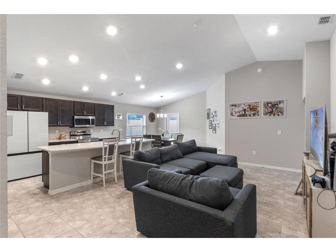 524 Scenic Bluff Boulevard Lake Wales FL 33853 TB8327879 image5