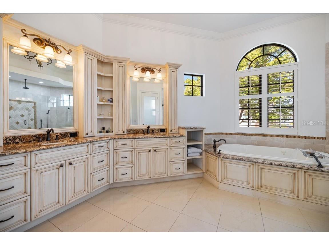 524 Schooner Lane Longboat Key FL 34228 A4648699 image15