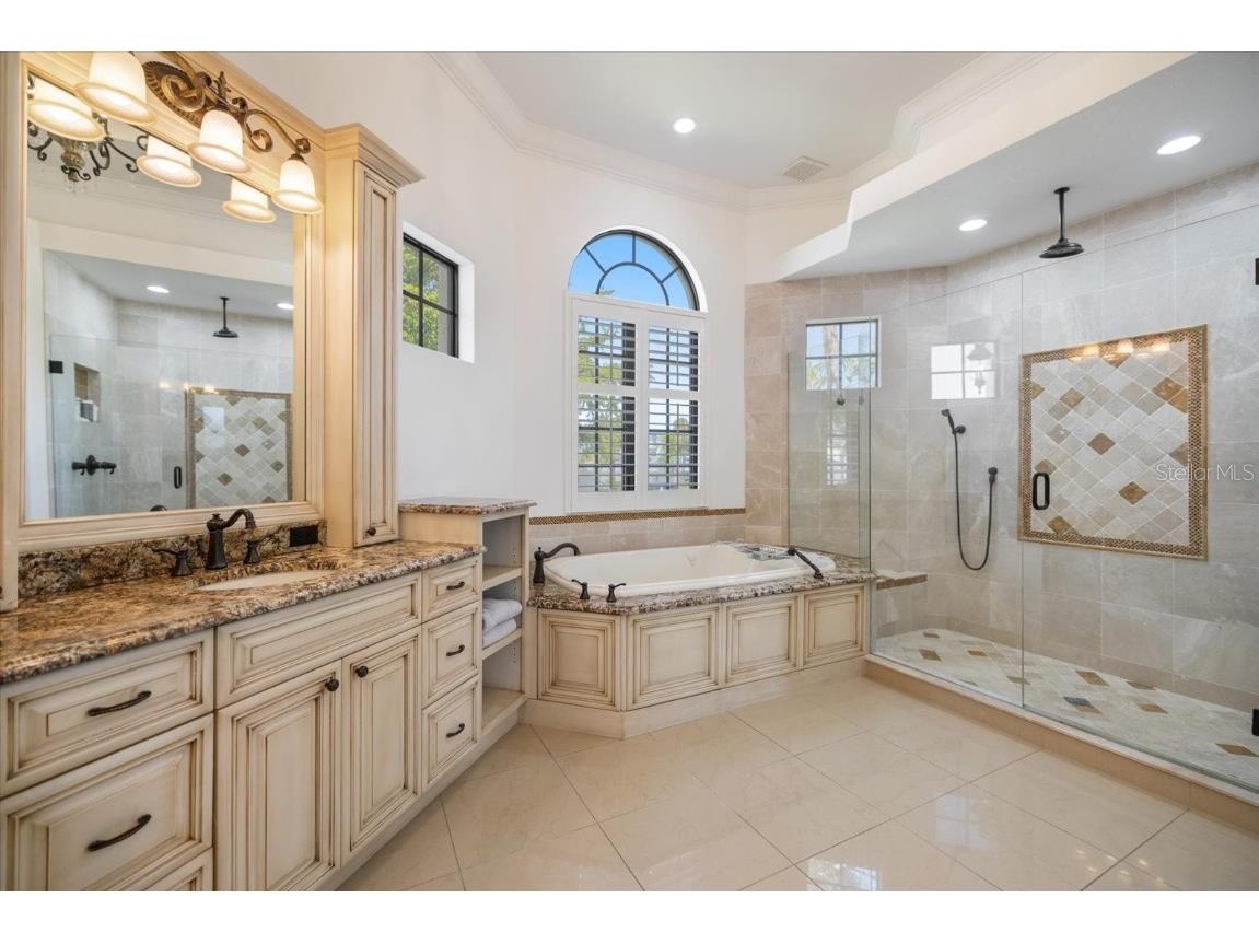 524 Schooner Lane Longboat Key FL 34228 A4648699 image16