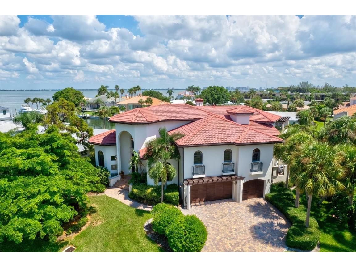 524 Schooner Lane Longboat Key FL 34228 A4648699 image2