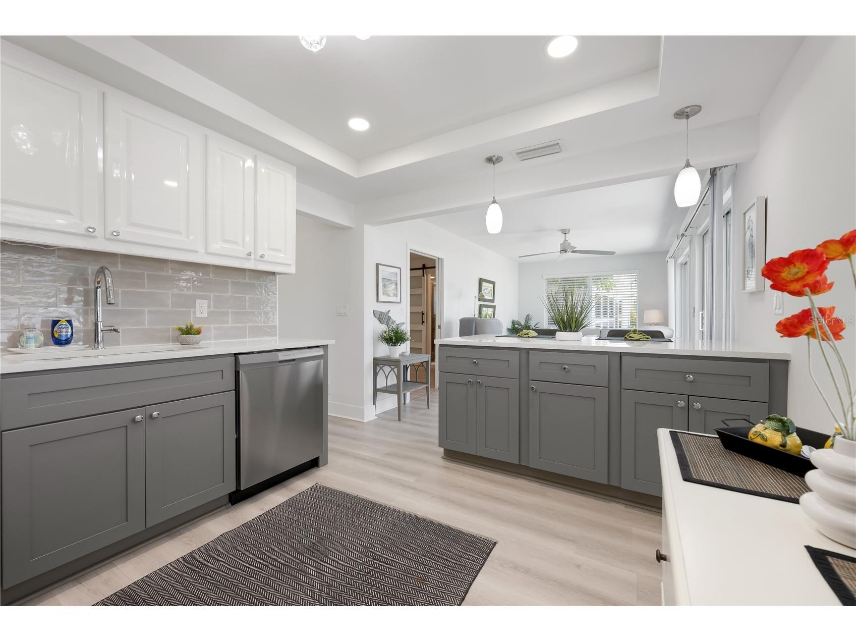 524 Spanish Drive S #125 Longboat Key FL 34228 - GULF OF AMERICA SARASOTA BAY A4698047 image15