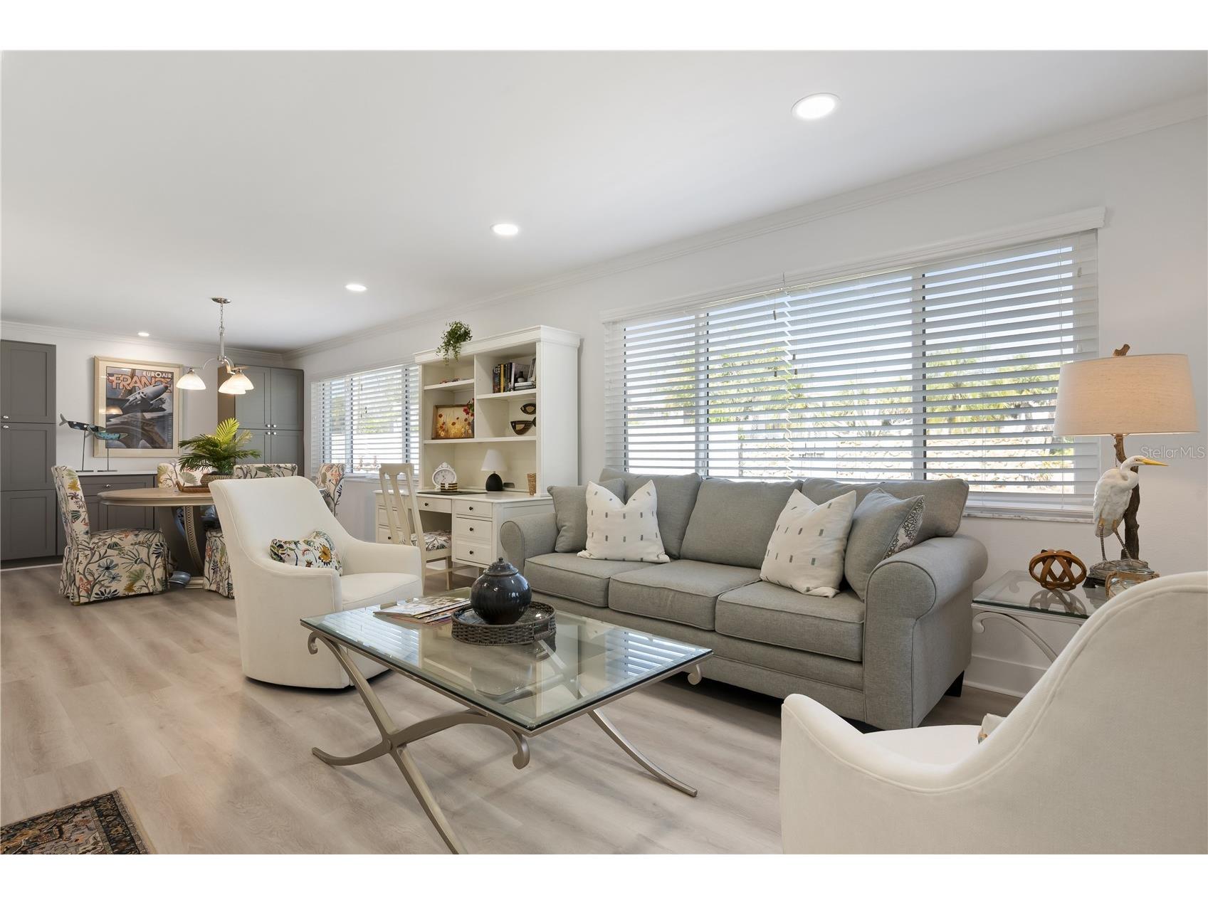 524 Spanish Drive S #125 Longboat Key FL 34228 - GULF OF AMERICA SARASOTA BAY A4698047 image8