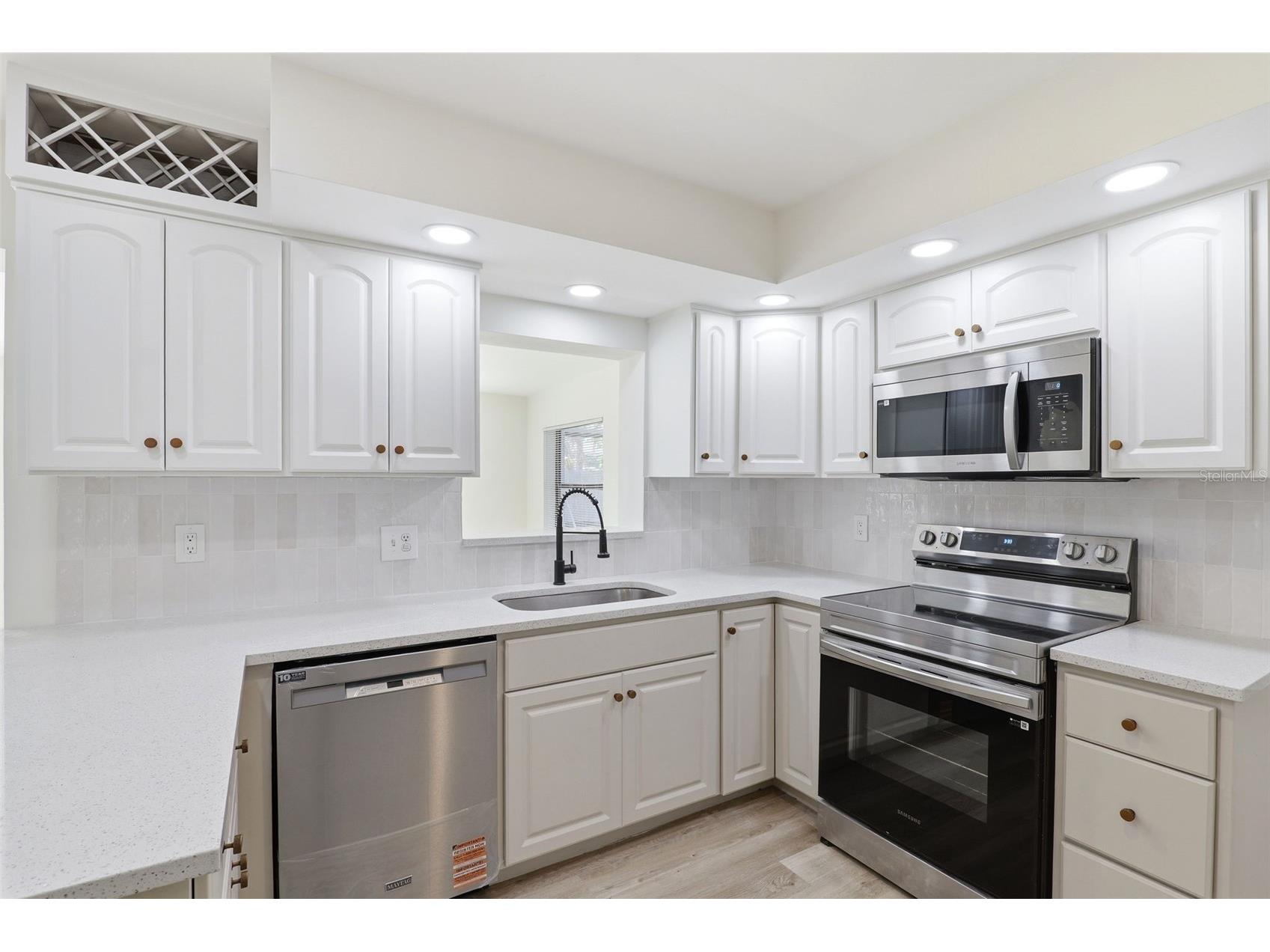 524 Westminster Avenue Melbourne FL 32935 A4692054 image3