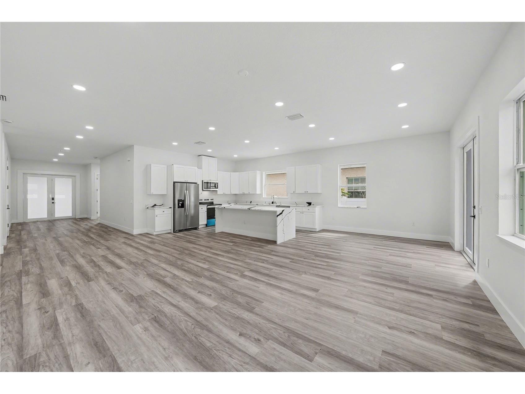 5240 66th Way N Saint Petersburg FL 33709 TB8480201 image18