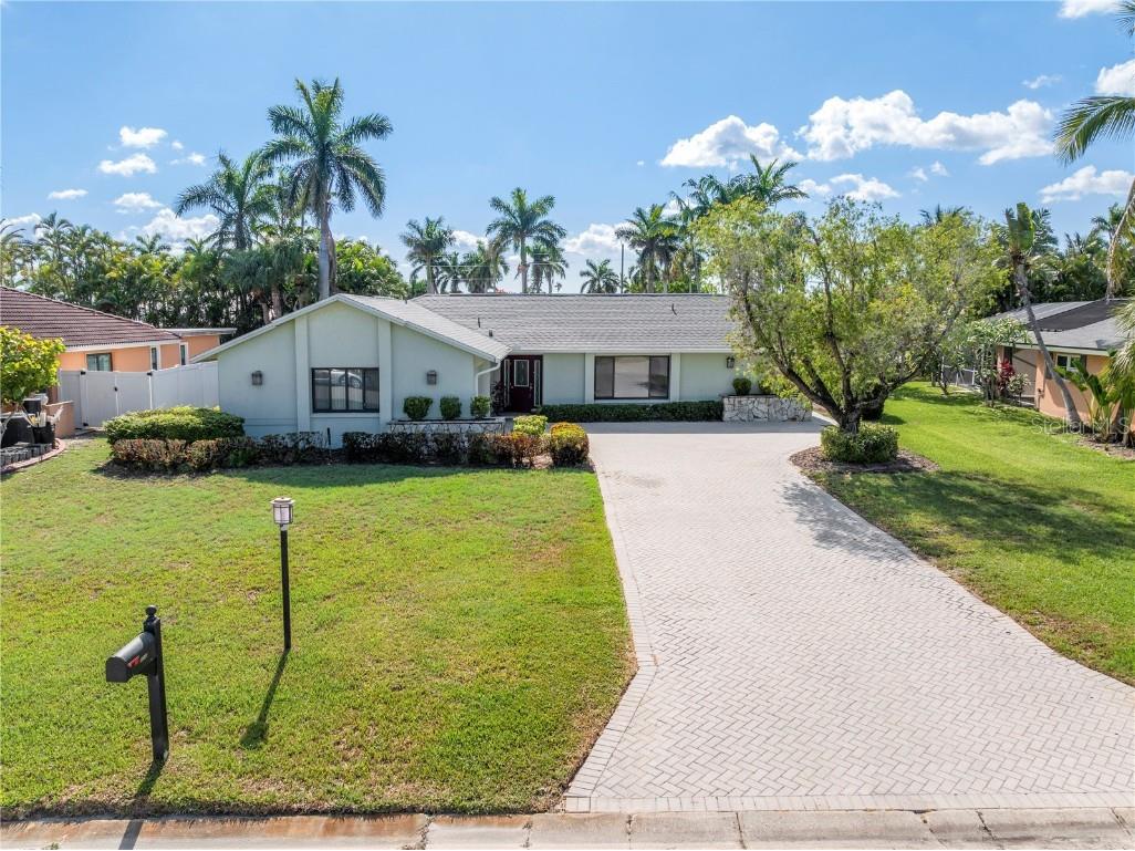 5240 Fairfield Drive Fort Myers FL 33919 C7509874 image1