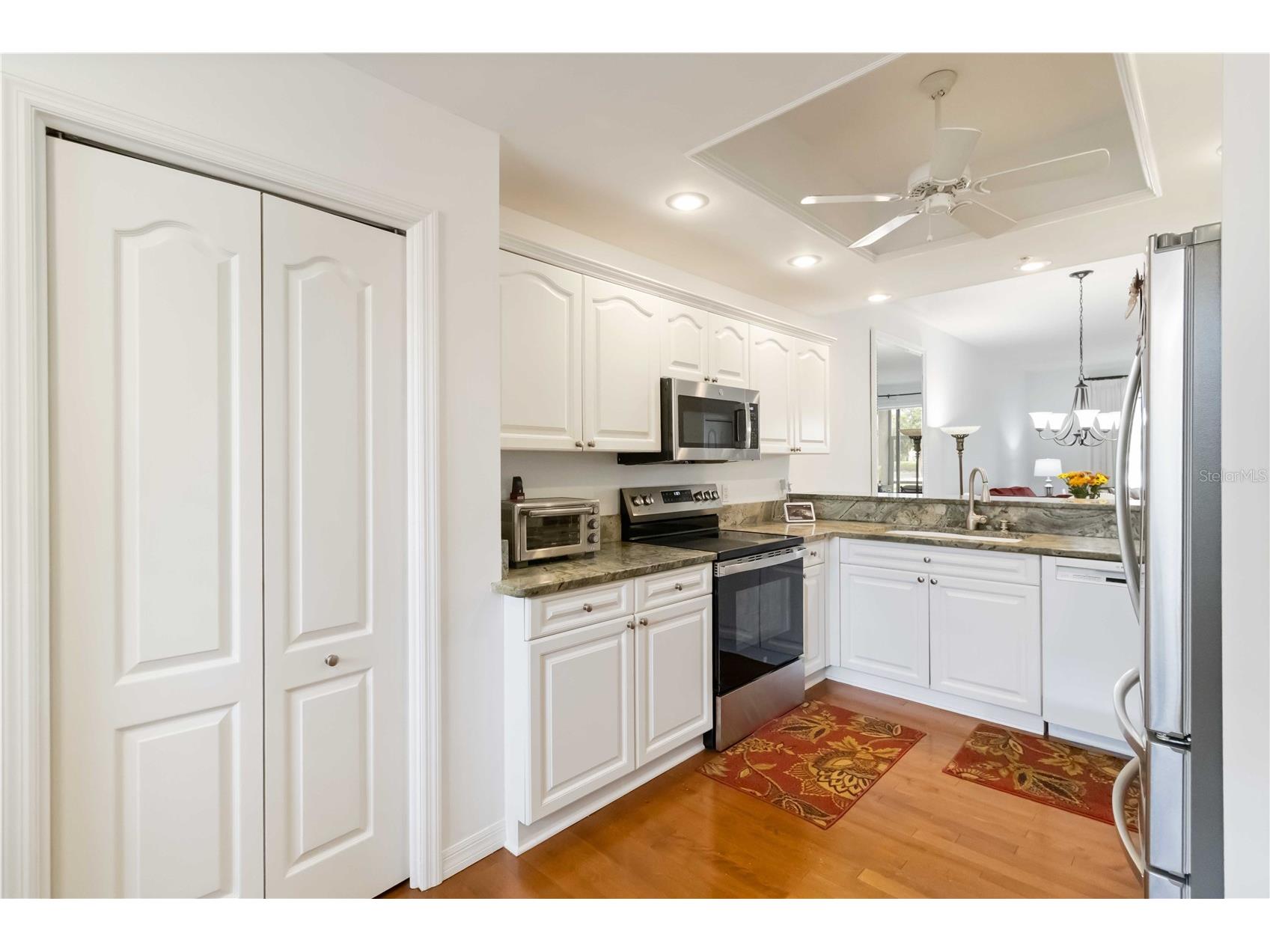 5240 Hyland Hills Avenue #1415 Sarasota FL 34241 A4668246 image8