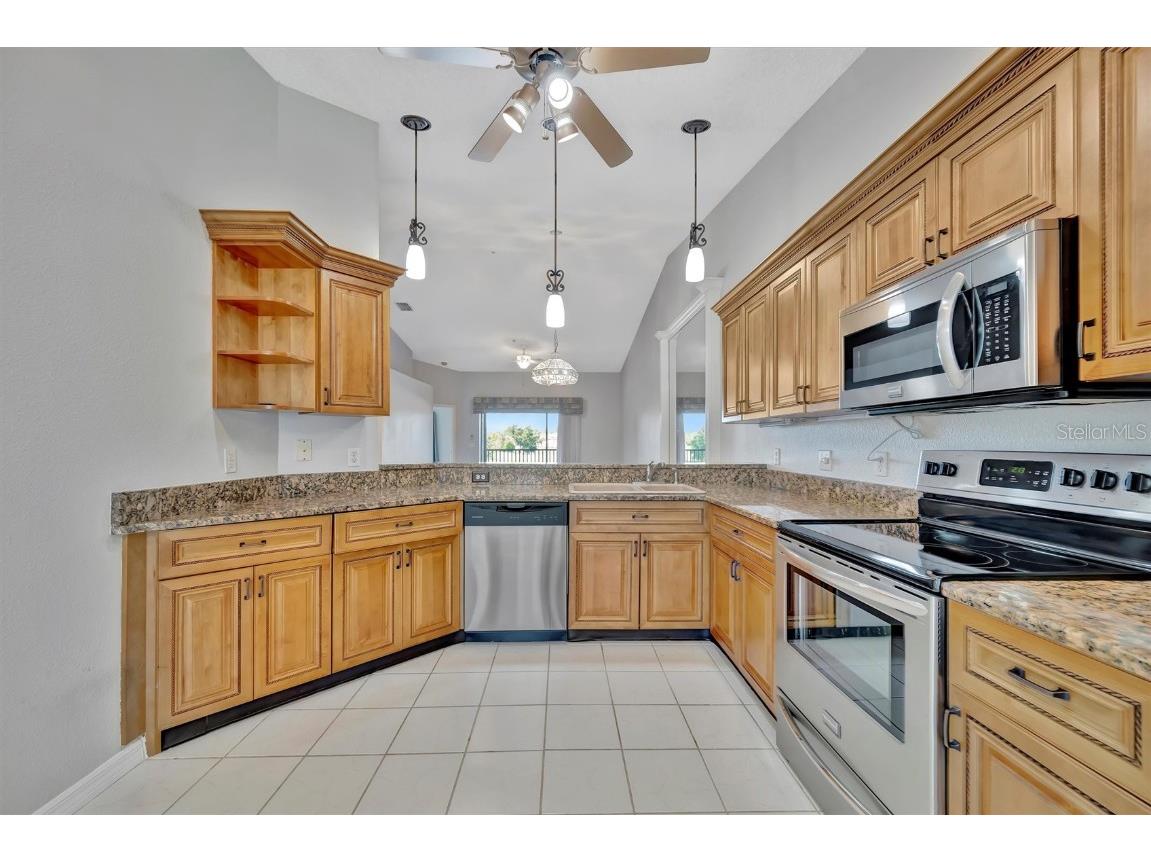 5240 Hyland Hills Avenue #1421 Sarasota FL 34241 A4668576 image12