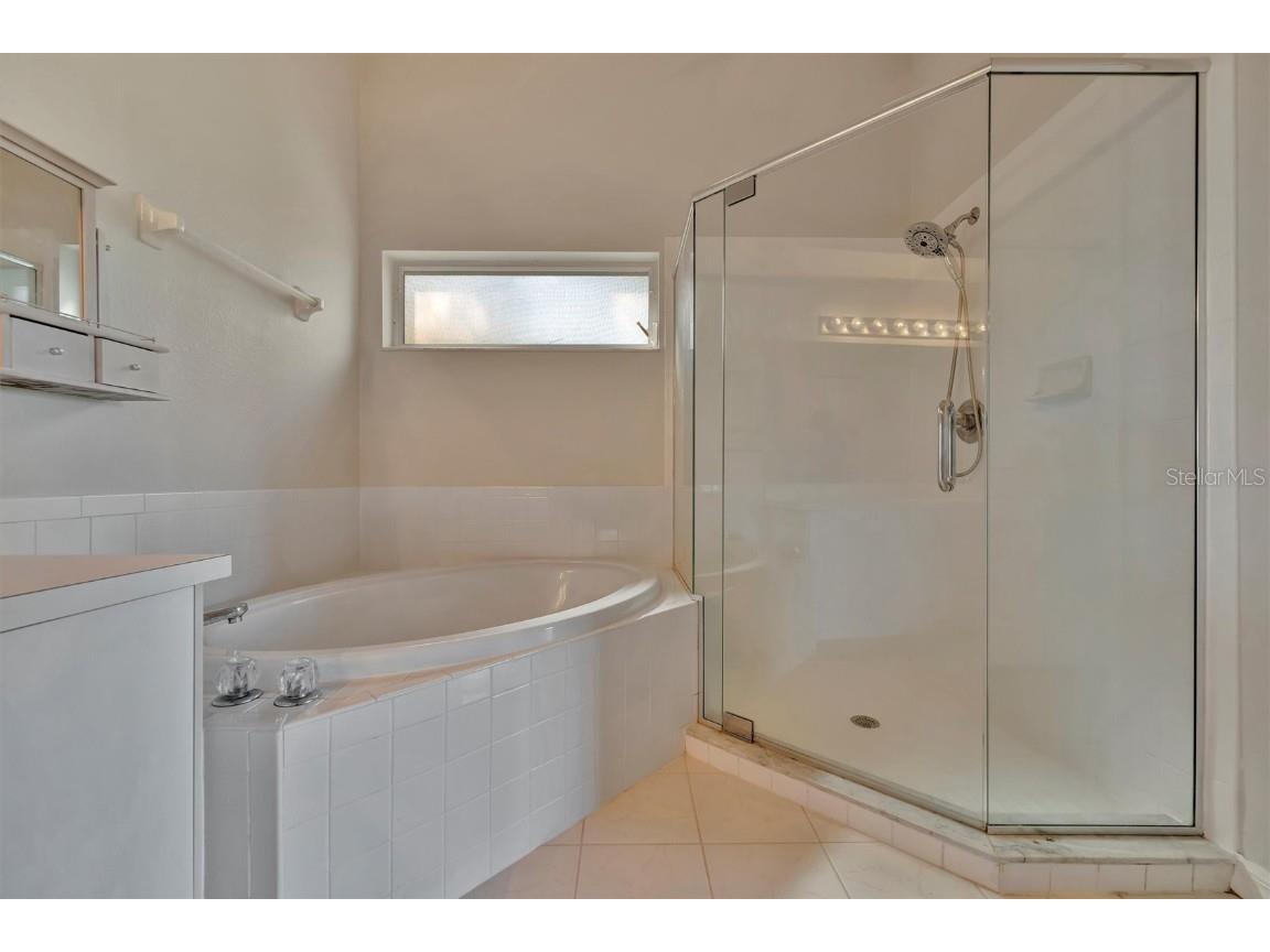 5240 Hyland Hills Avenue #1421 Sarasota FL 34241 A4668576 image23