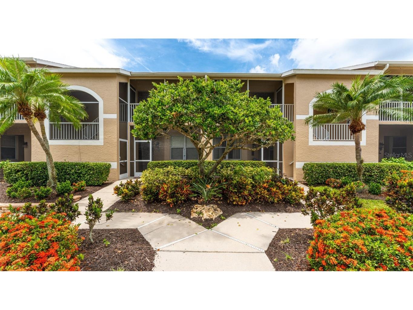 5240 Hyland Hills Avenue #1424 Sarasota FL 34241 A4612854 image1