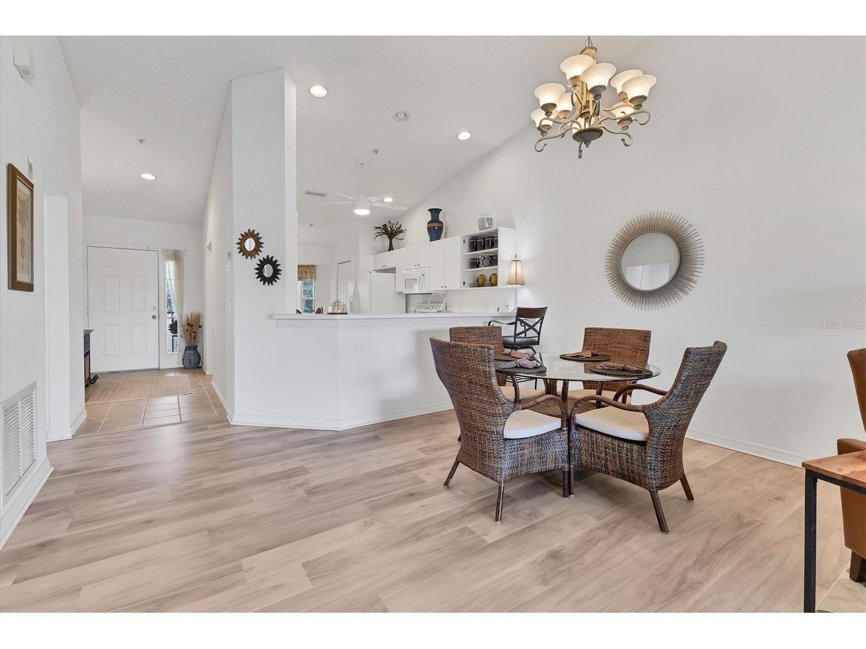 5240 Hyland Hills Avenue #1426 Sarasota FL 34241 A4668470 image17