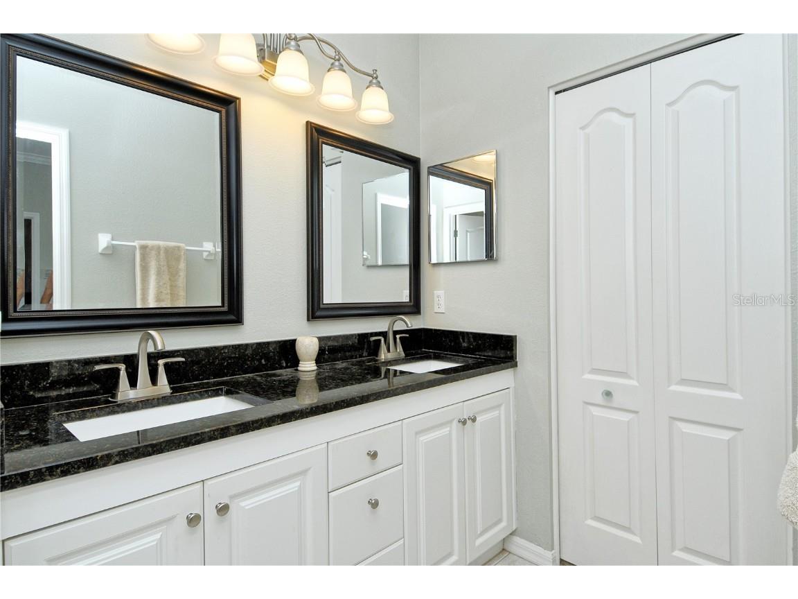 5240 Mahogany Run Avenue Sarasota FL 34241 A4668372 image30