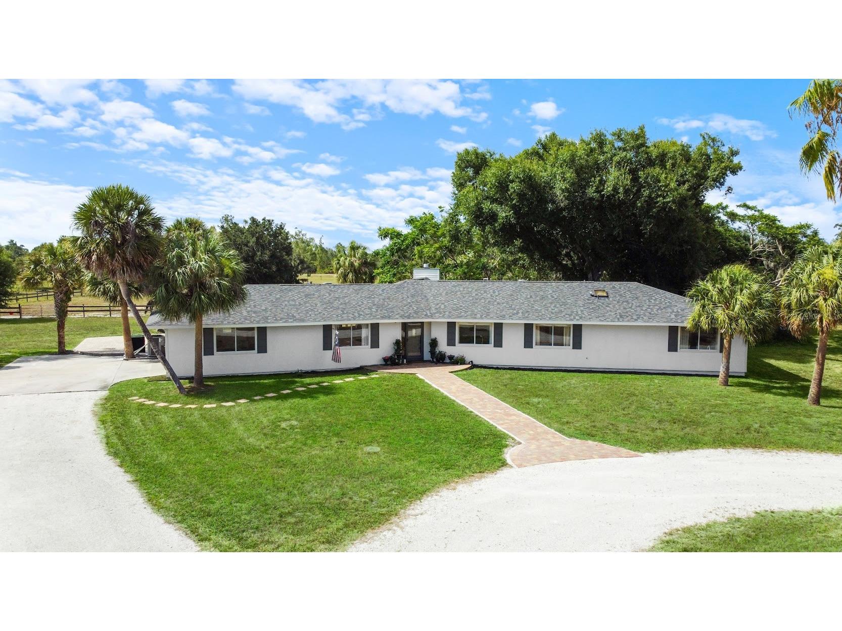5240 Myakka Valley Trail Sarasota FL 34241 A4696680 image2