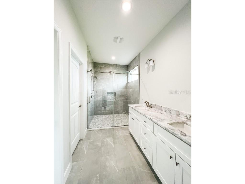 5240 Willow Lake Court Sarasota FL 34233 D6137966 image21