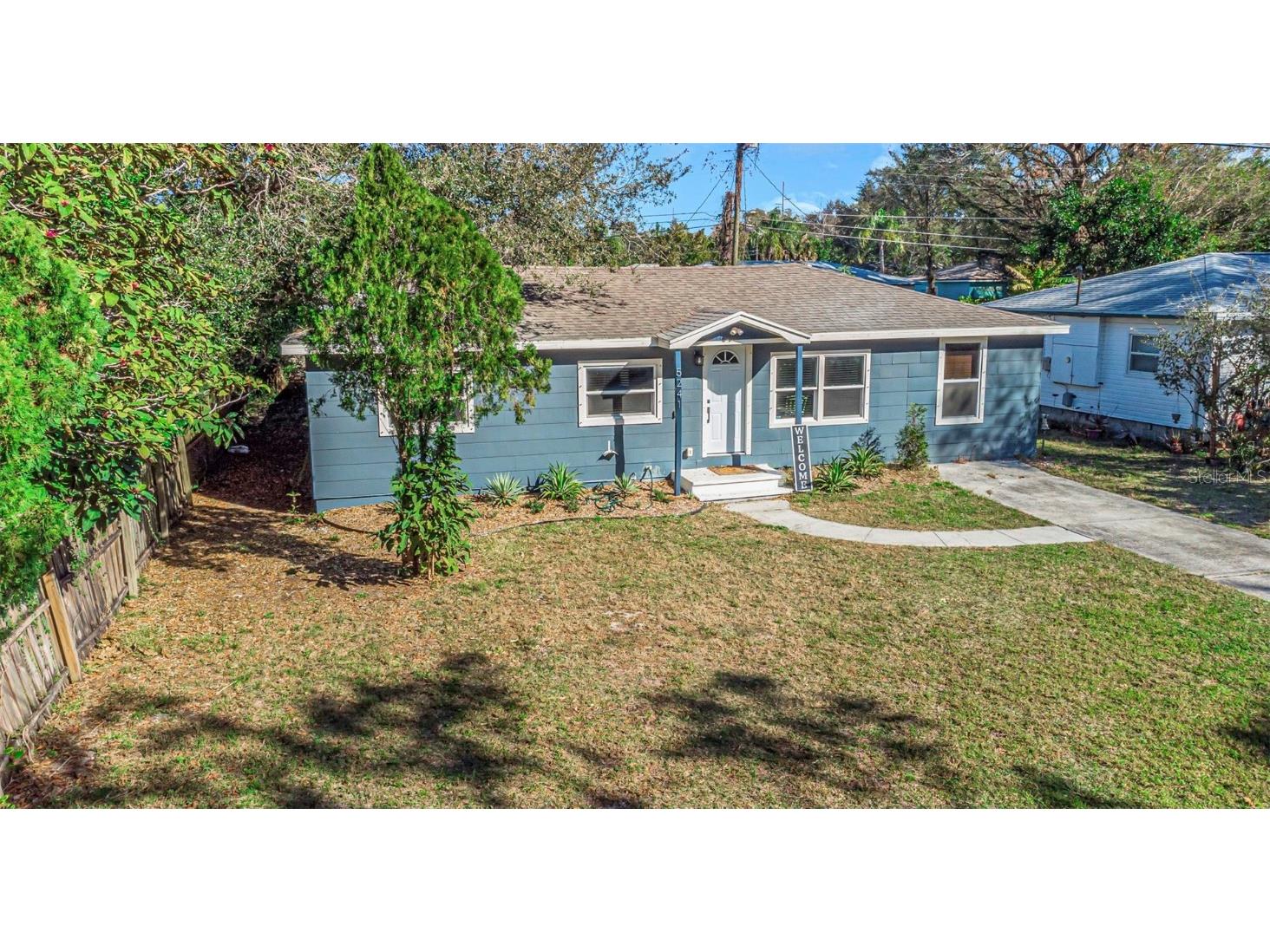 5241 42nd Avenue N Saint Petersburg FL 33709 U8229088 image1