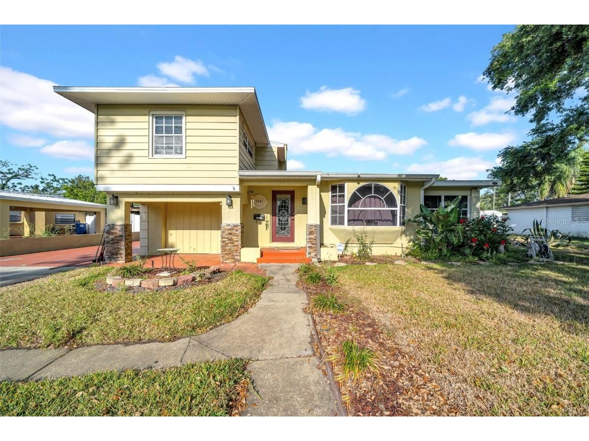 5241 4th Street S Saint Petersburg FL 33705 TB8366314 image1