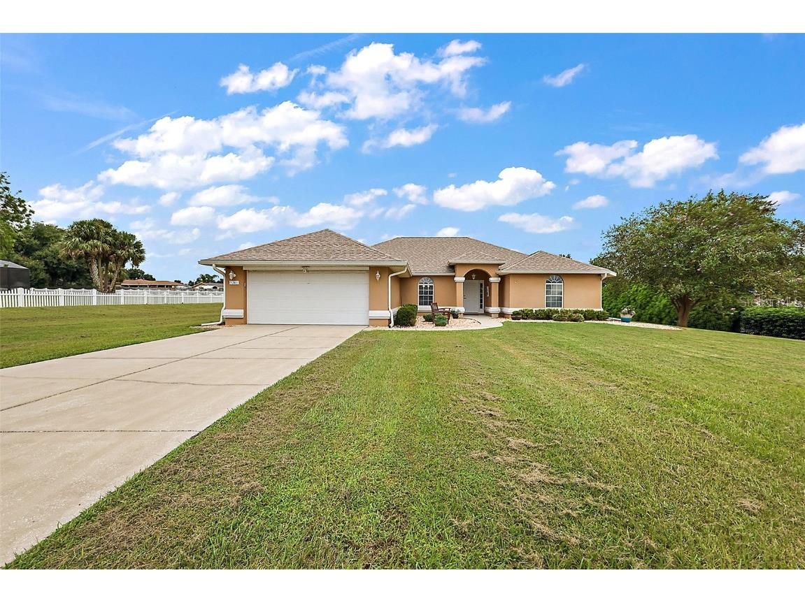 5241 Green Briar Drive Lady Lake FL 32159 G5086095 image1