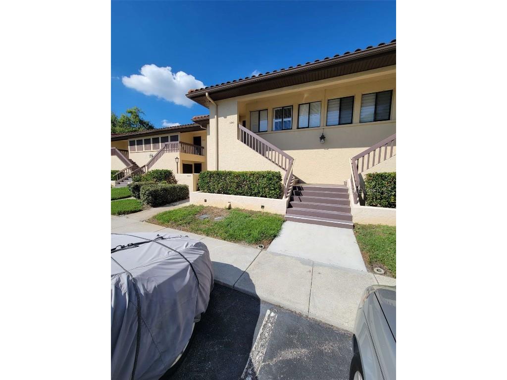 5241 Lake Village Drive #34 Sarasota FL 34235 A4590692 image1