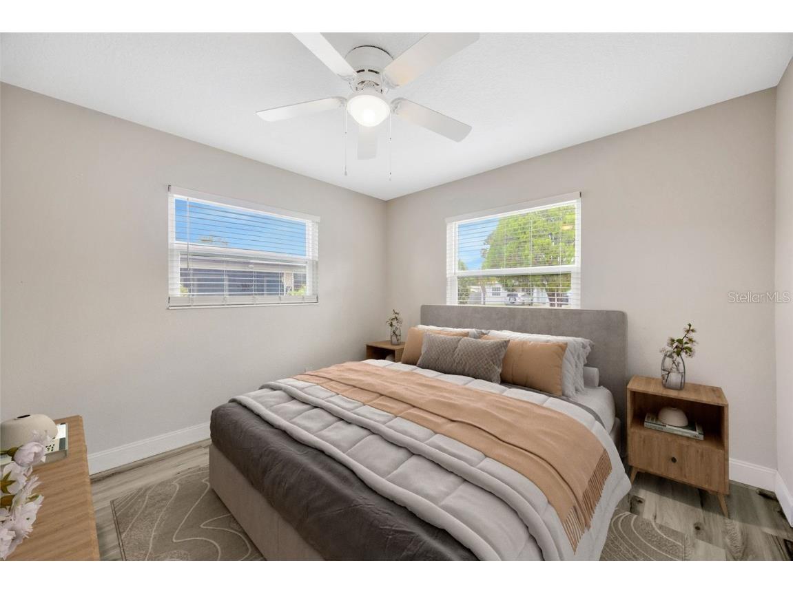 5242 45th Avenue N Saint Petersburg FL 33709 TB8421119 image14