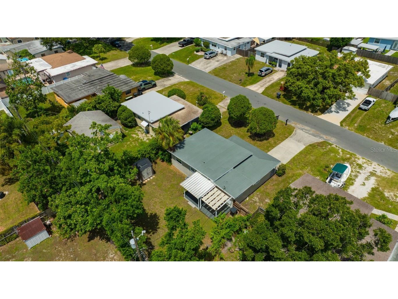 5242 45th Avenue N Saint Petersburg FL 33709 TB8421119 image31