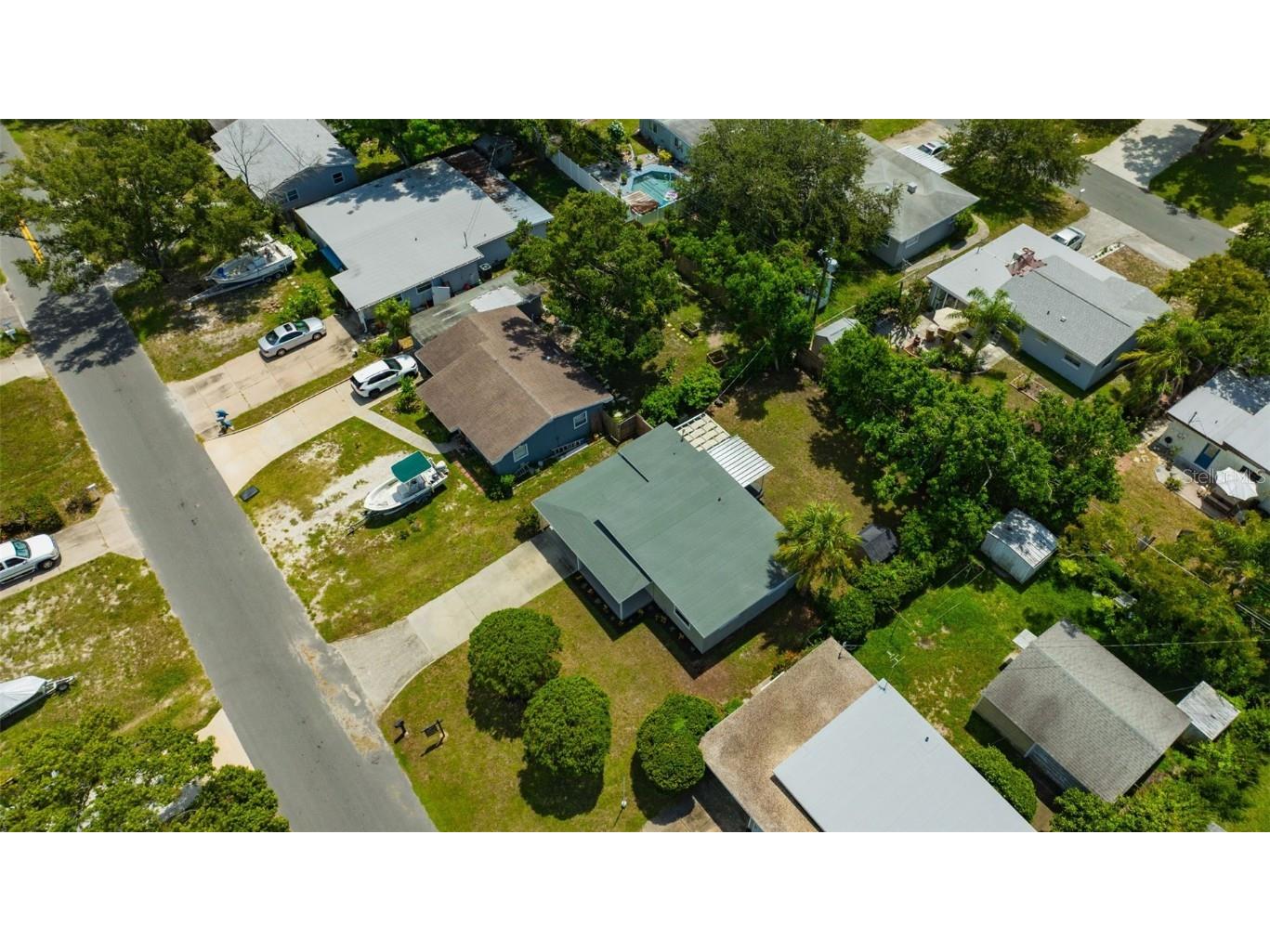 5242 45th Avenue N Saint Petersburg FL 33709 TB8421119 image36