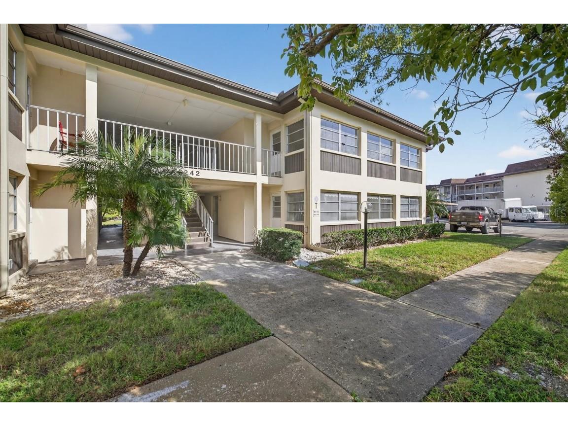 5242 Opal Lane #207 New Port Richey FL 34652 W7879556 image1