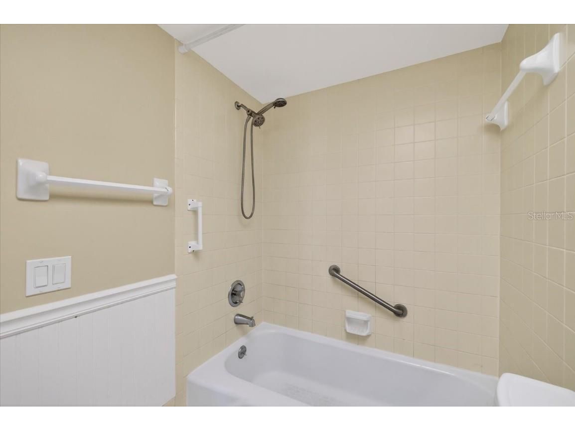 5242 Opal Lane #207 New Port Richey FL 34652 W7879556 image36