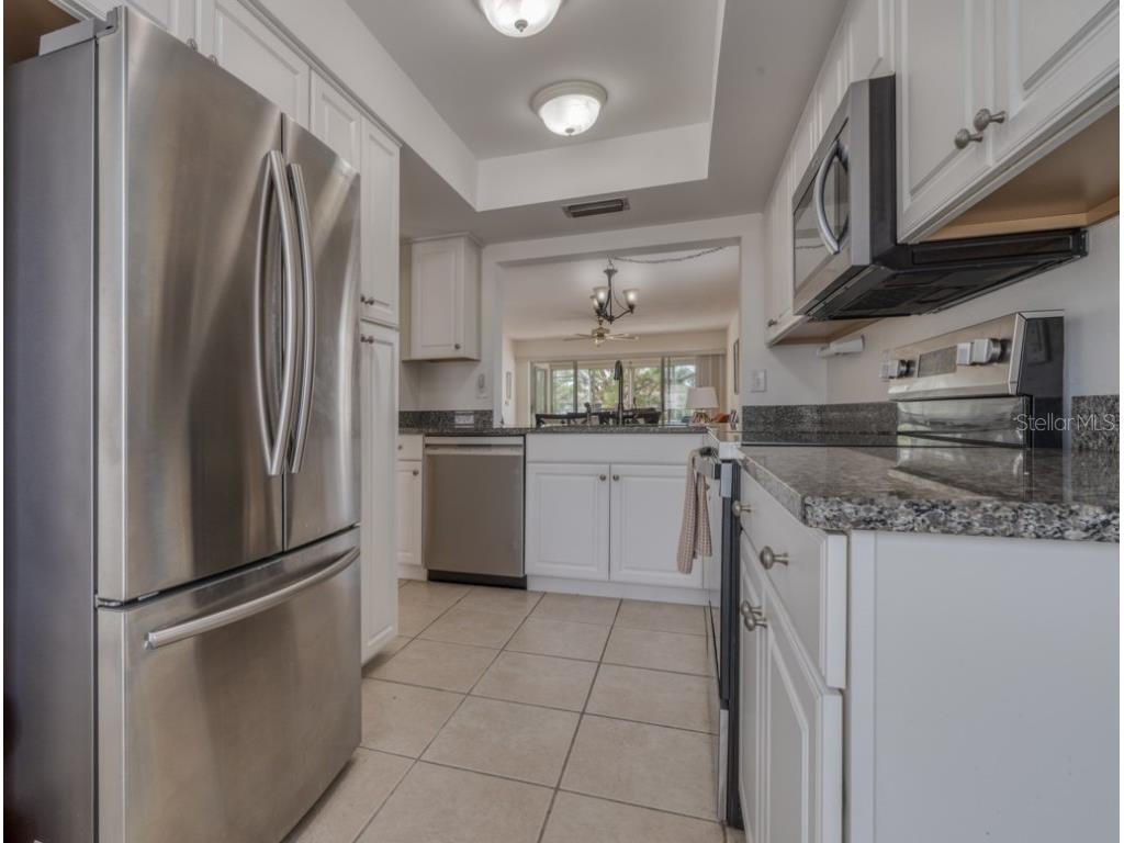 5242 Wedgewood Lane #62 Sarasota FL 34235 A4669985 image12