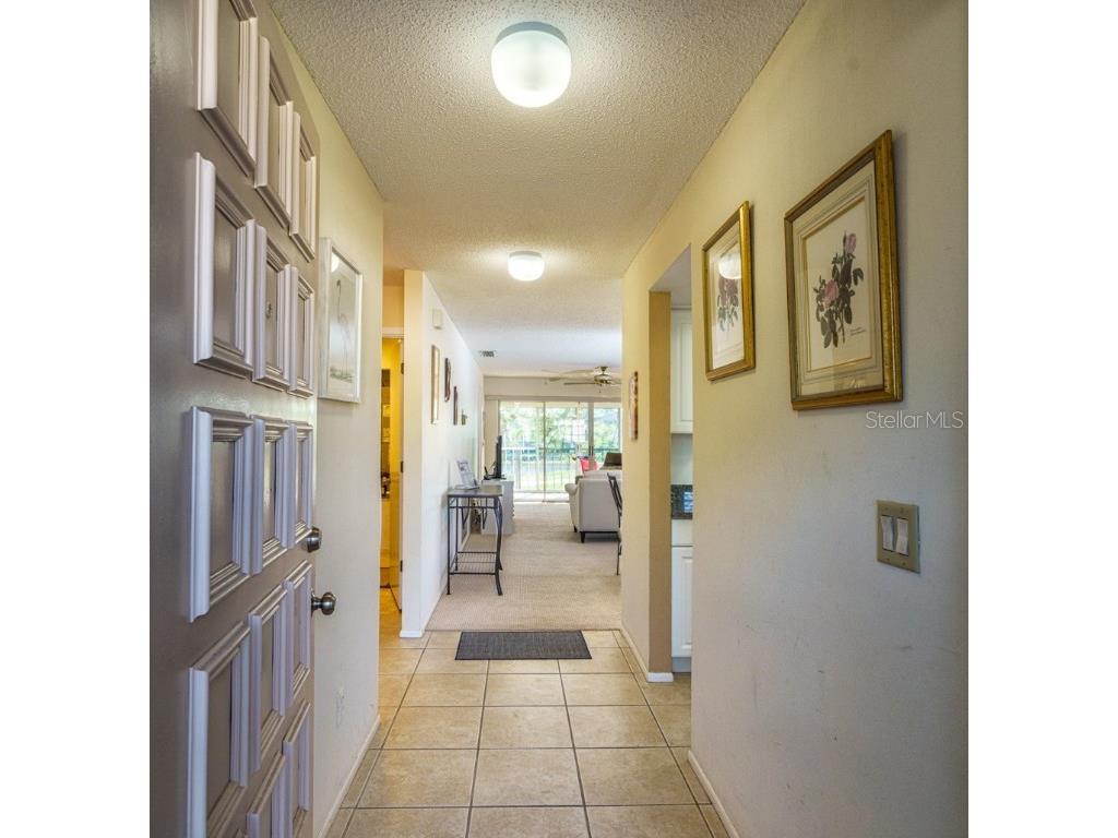 5242 Wedgewood Lane #62 Sarasota FL 34235 A4669985 image4