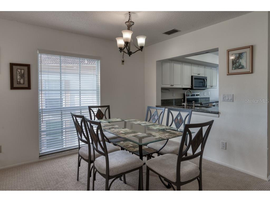 5242 Wedgewood Lane #62 Sarasota FL 34235 A4669985 image8