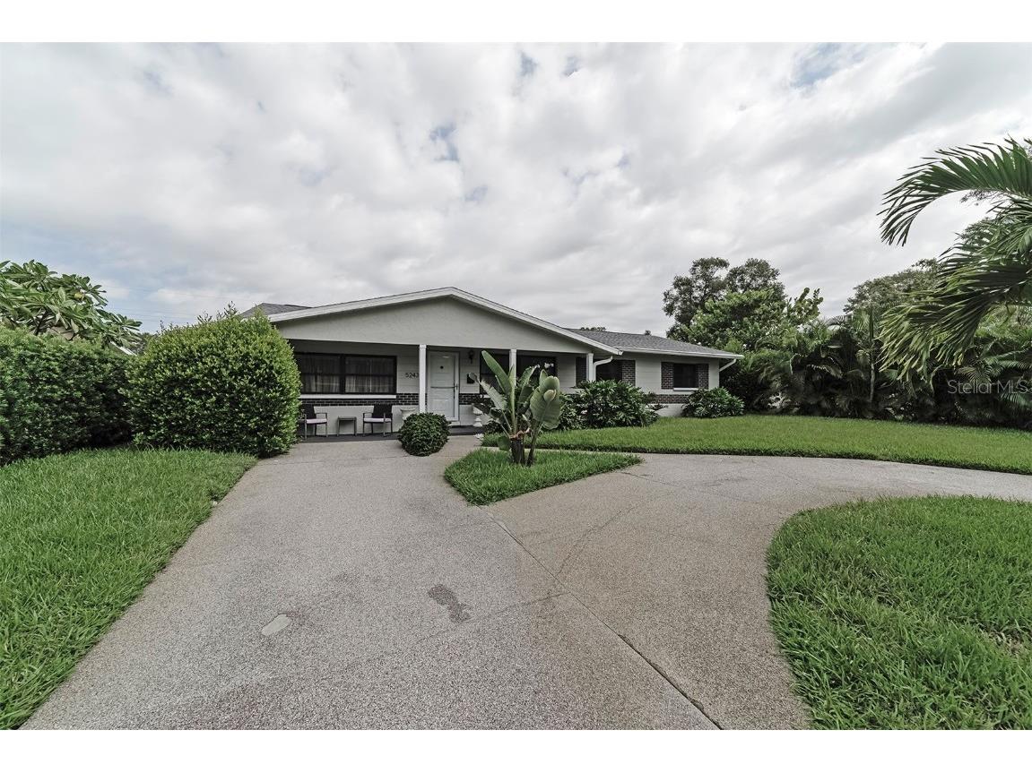 5243 27th Avenue N Saint Petersburg FL 33710 A4583444 image1